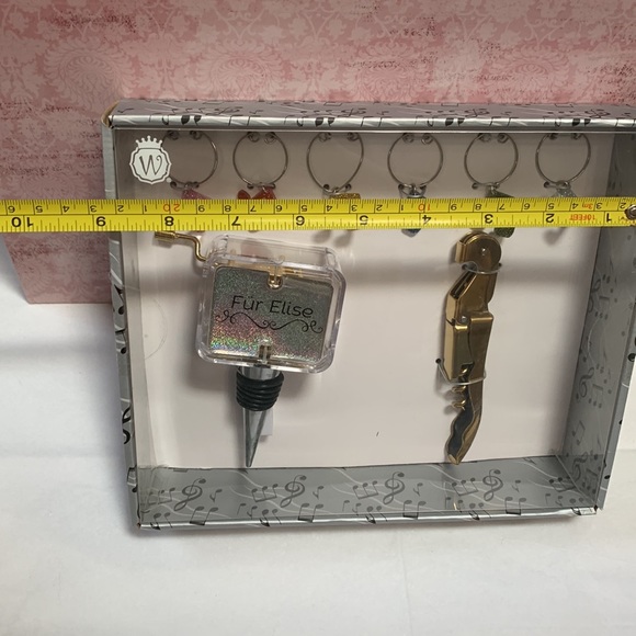 Brand New! 💥Gift Box set of Wine Glass Charms, wine opener, musical stopper💥 - Picture 8 of 8